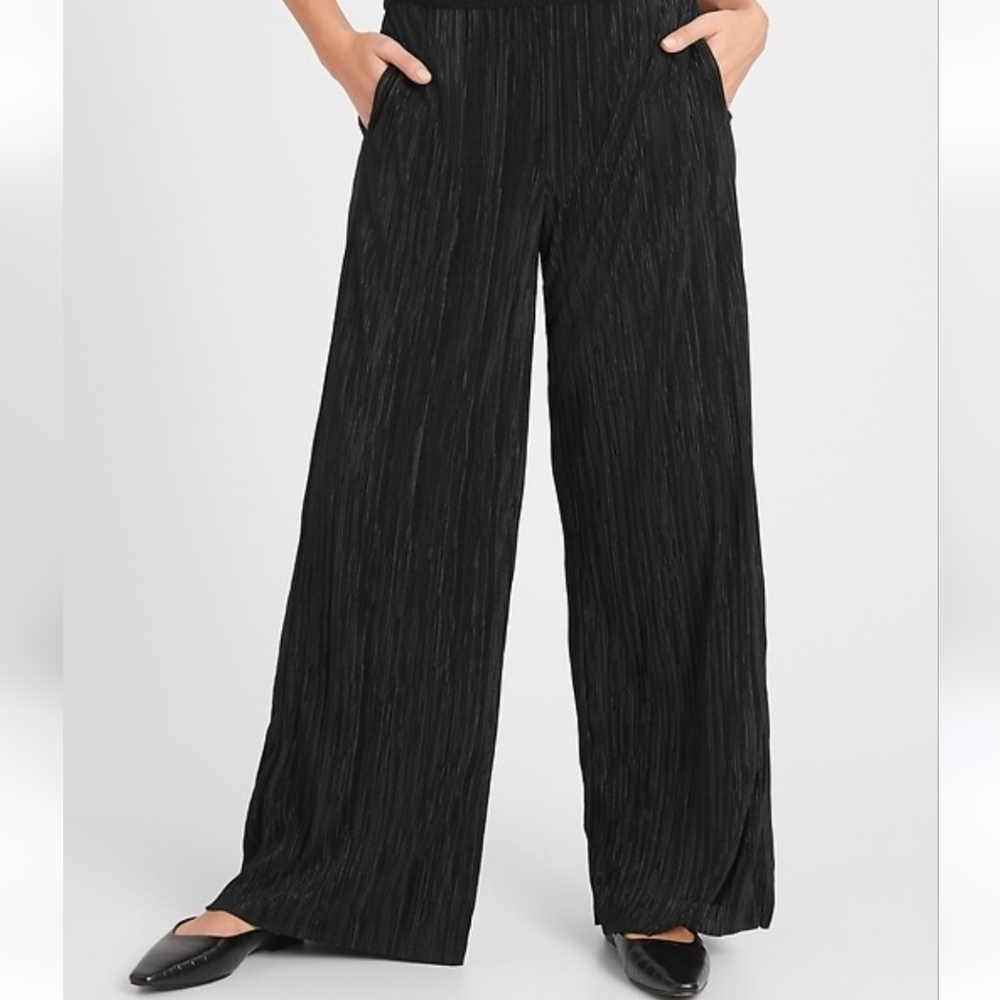 Banana Republic* Wide Leg* High Rise* Crinkle Velvet* Plisse Pant* Black* Sz S - Picture 2 of 6